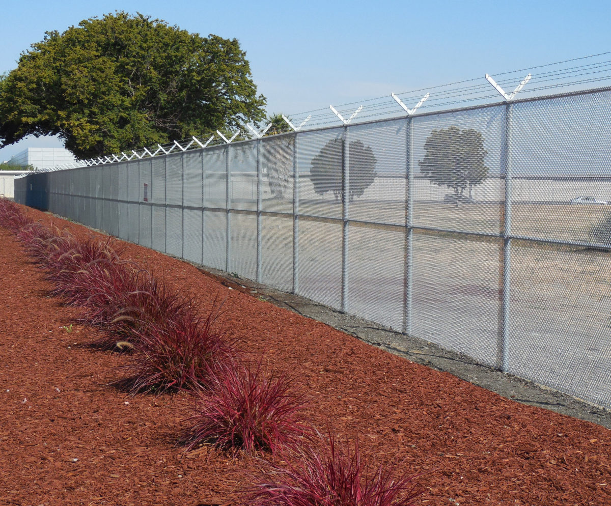 Salinas chain link fencing company